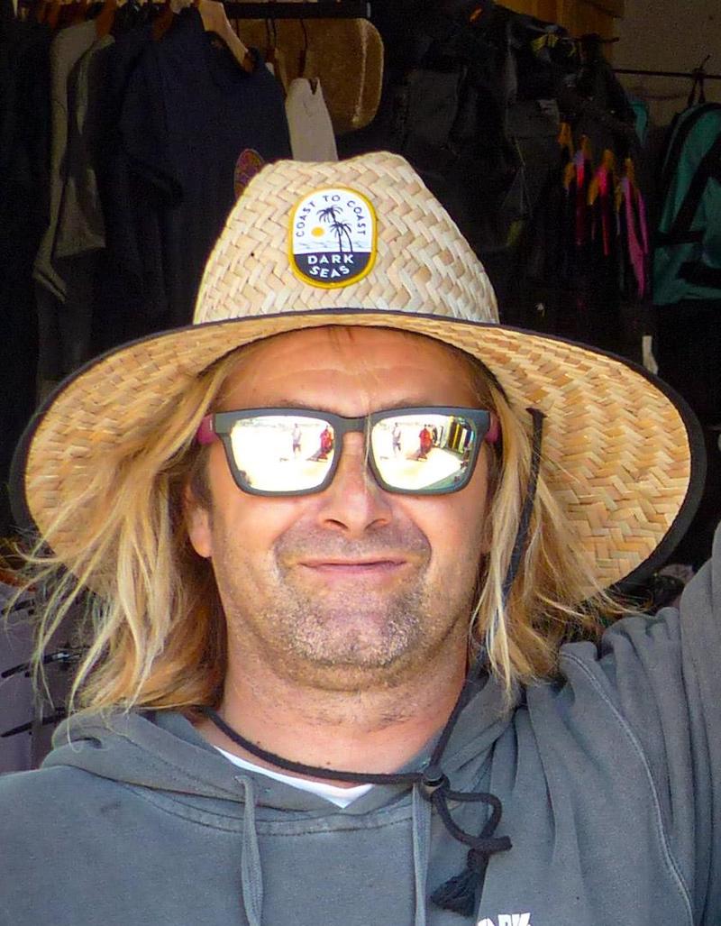 ecole de surf lacanau loic gérant matahari